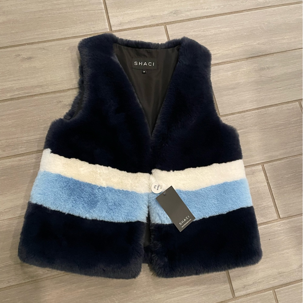 Shaci label vest